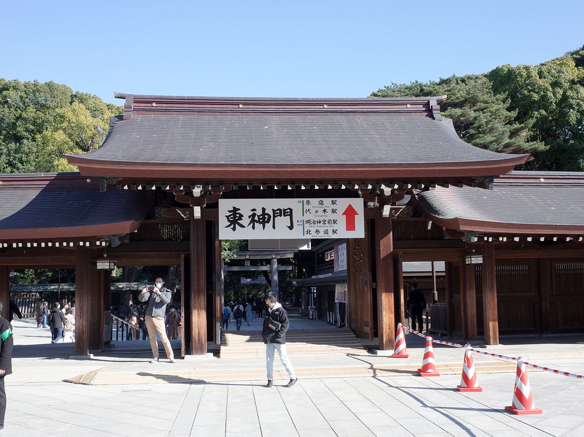 初詣 2022 / The first Tokyo's shrine visit of 2022